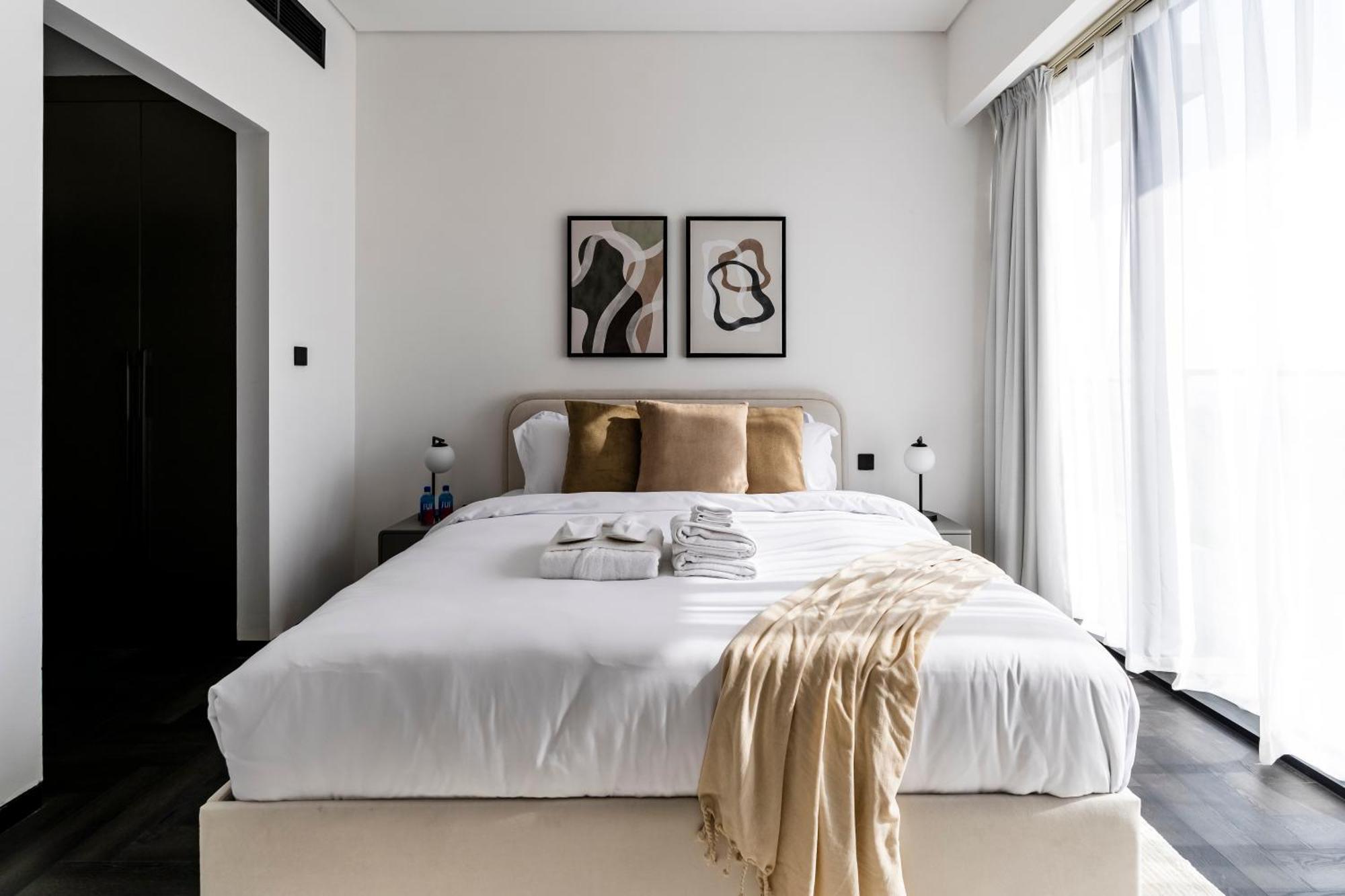 Stylish 1br With Skyline & Burj Khalifa View Apartment Dubai